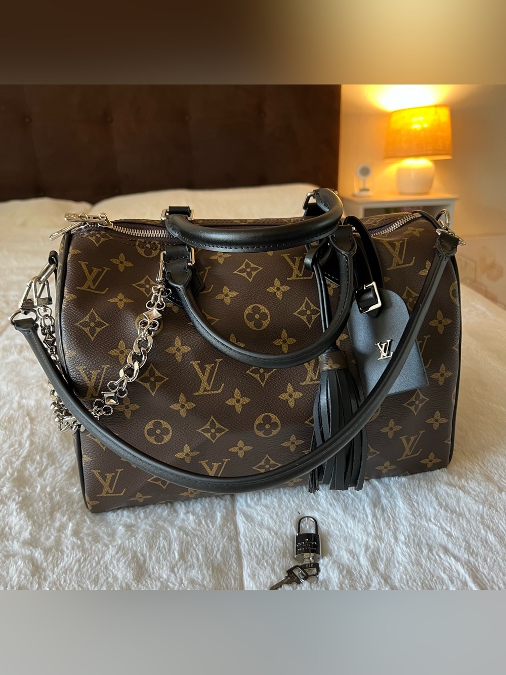 LV speedy soft black!! PLSSS READ THE DESCRIPTION!!!